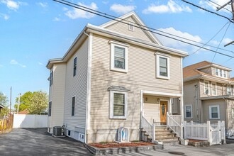 76-78 Bradbury Ave in Medford, MA - Building Photo - Building Photo