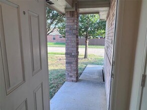 8911 Valley River Dr in Fort Worth, TX - Building Photo - Building Photo