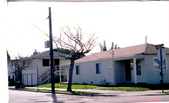 2550 Mabel St in Berkeley, CA - Building Photo - Building Photo