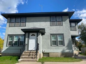 904 9th Ave S in St. Cloud, MN - Building Photo