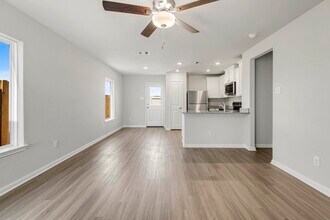 11514 Texas Spring Dr in Houston, TX - Building Photo - Building Photo