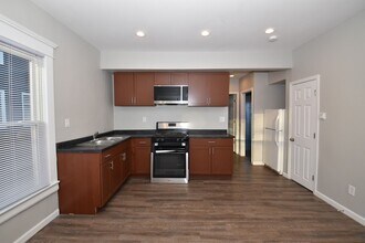 111-113 West St in Mishawaka, IN - Building Photo - Building Photo