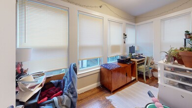 4 Boylston Pl, Unit 2 in Boston, MA - Building Photo - Building Photo