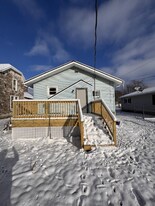 615 W Columbus Ave in Bellefontaine, OH - Building Photo