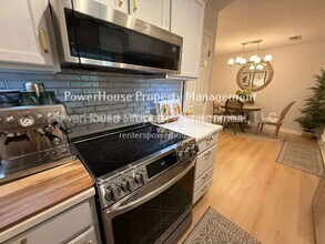 179 High Creek Dr in Roswell, GA - Building Photo - Building Photo