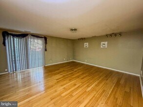 58 Vanderbilt Ct in Sicklerville, NJ - Building Photo - Building Photo