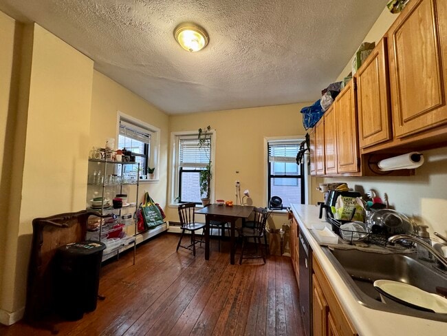 1516 Tremont St, Unit 3