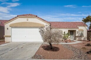 2602 Tropical Sands Ave in North Las Vegas, NV - Building Photo