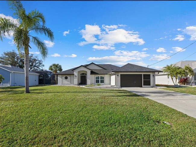 39 Long Meadow Ct in Rotonda West, FL - Foto de edificio - Building Photo