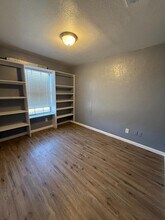 202 Fir Dale in Converse, TX - Building Photo - Building Photo