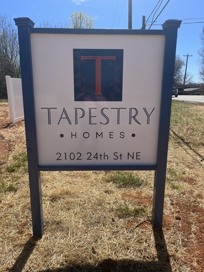 Tapestry Homes in Hickory, NC - Foto de edificio - Building Photo