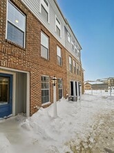 305 Frederick Way in Cranberry Township, PA - Building Photo - Building Photo