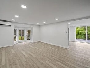 43 Highland Lake Rd in Eldred, NY - Building Photo - Building Photo