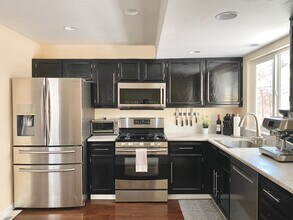 1825 Sierra Highlands Dr in Reno, NV - Building Photo - Building Photo