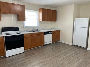 1611 Sunrise Ave in Raleigh, NC - Building Photo - Building Photo