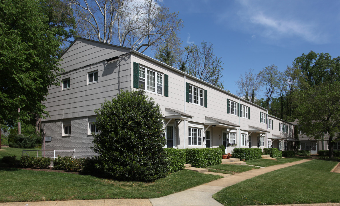 Wardour Bluffs Apartments in Annapolis, MD - Foto de edificio