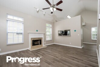 3561 Glenfalls Dr in Nashville, TN - Building Photo - Building Photo