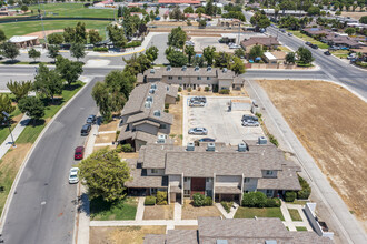 Wasco Park Apartments in Wasco, CA - Building Photo - Building Photo