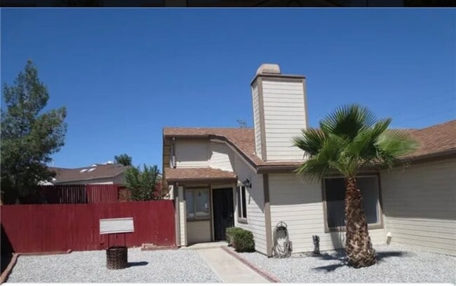 9188 Applewood Ln in Hesperia, CA - Building Photo - Building Photo