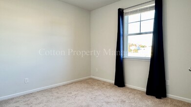 441 Tributary Cir in Wilmington, NC - Building Photo - Building Photo