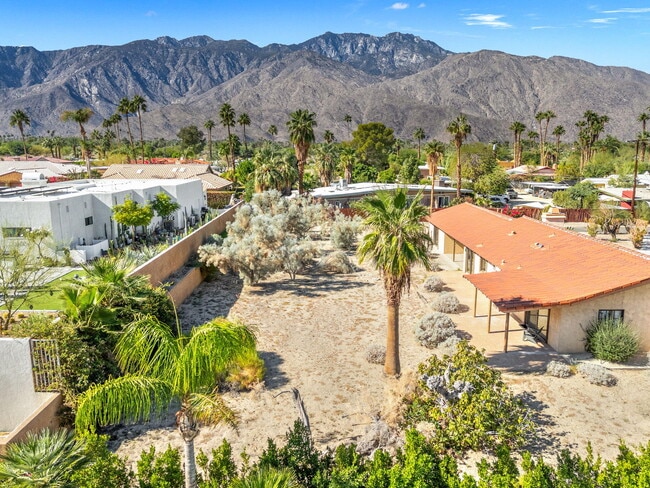 2645 Anza Trail in Palm Springs, CA - Building Photo - Building Photo