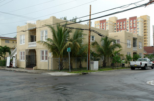 35 NW 6th Ave Apartments