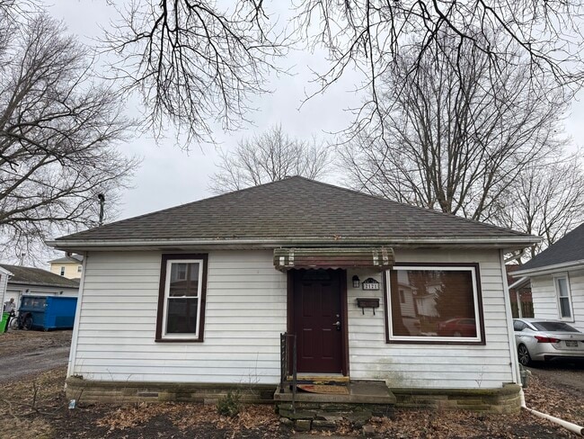 property at 2121 Cherry Ave