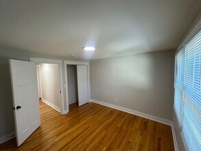 4220-4226 Wilson Ave SW in Grandville, MI - Building Photo - Building Photo