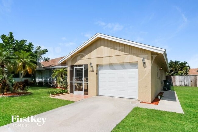12489 Guilford Way in Wellington, FL - Building Photo - Building Photo