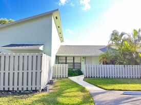 431 Jupiter Lakes Blvd in Jupiter, FL - Building Photo