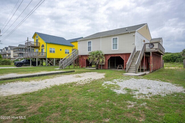 2273 New River Inlet Rd in North Topsail Beach, NC - Building Photo - Building Photo