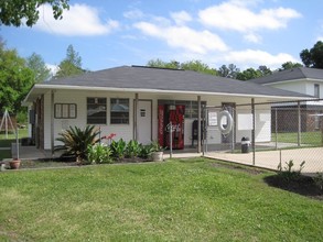 College Town Apartments in Hammond, LA - Foto de edificio - Building Photo