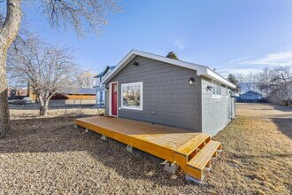 217 S Main St in Twin Bridges, MT - Building Photo - Building Photo