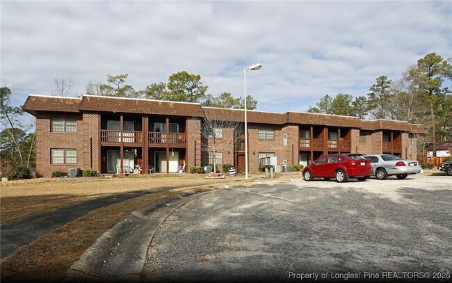 629 Gable Ct, Unit 2, 6, 13 & 19 in Fayetteville, NC - Building Photo - Building Photo