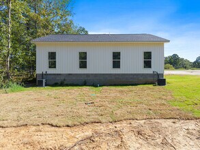 3503 S Chatfield Rd in Bauxite, AR - Building Photo - Building Photo