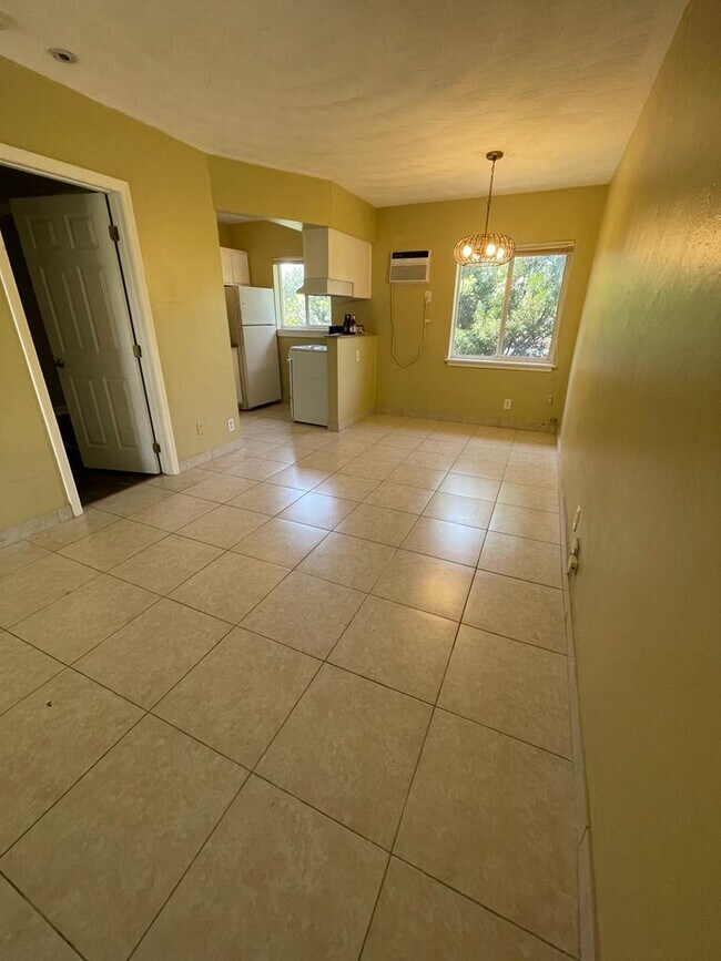 property at 1044 NE 8th Ave