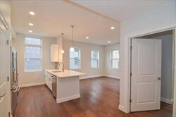 170 W Broadway in Boston, MA - Building Photo - Building Photo