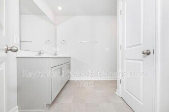 1122 Banworth Ct in Mebane, NC - Building Photo - Building Photo