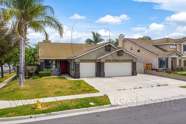 property at 1287 Carriage Ln