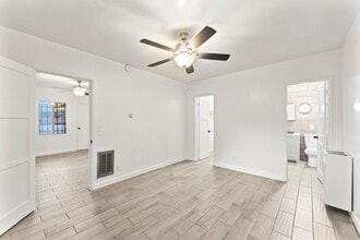 10639 Fitzroy Ave, Unit UNIT B in Los Angeles, CA - Building Photo - Building Photo