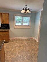 4501 Mountain View Rd in Hays, NC - Building Photo - Building Photo