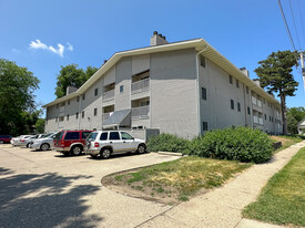 1006 Lincoln Way Apartments