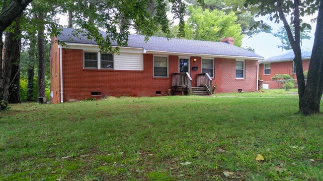 property at 2123 Walton St