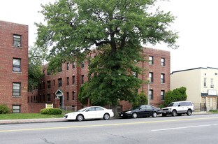 7444 Georgia Ave NW Apartments