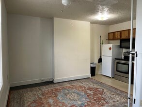 206 Park St, Unit Unit 1 in Falmouth, KY - Building Photo - Building Photo