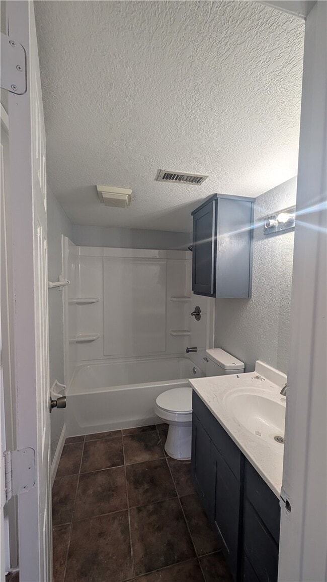 2005 Blueberry Ln in Springdale, AR - Building Photo - Building Photo