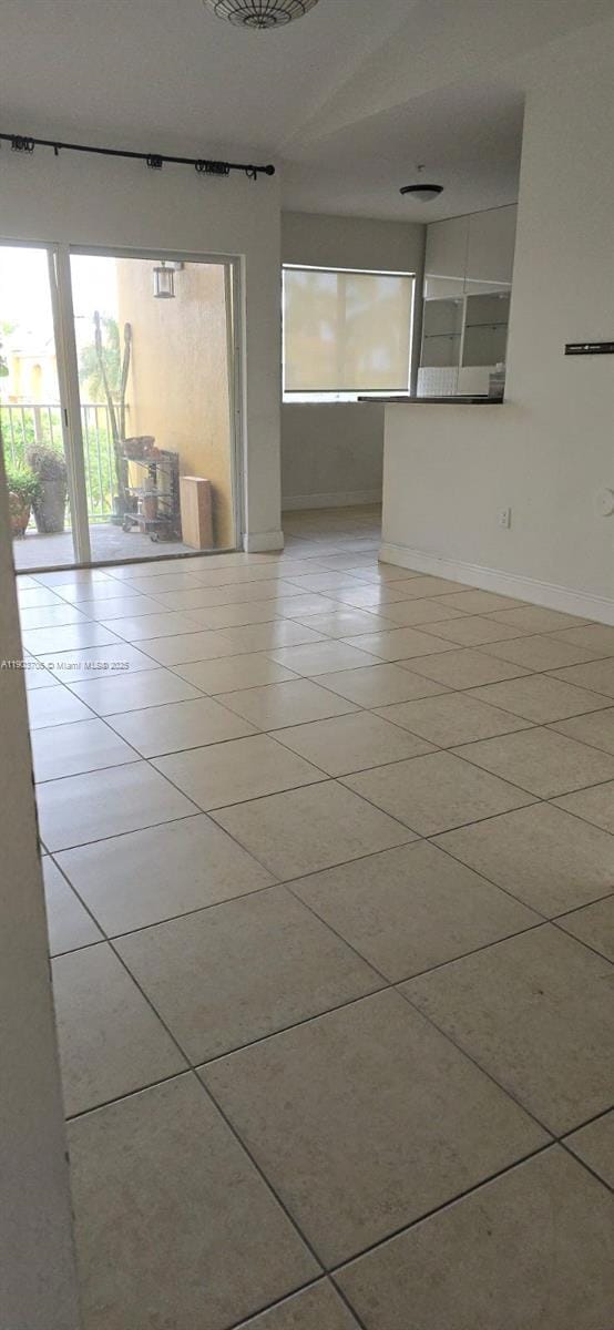 21000 SW 87th Ave in Cutler Bay, FL - Building Photo - Building Photo