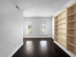 118 Fox Run Dr, Unit 837 in Mandeville, LA - Foto de edificio - Building Photo