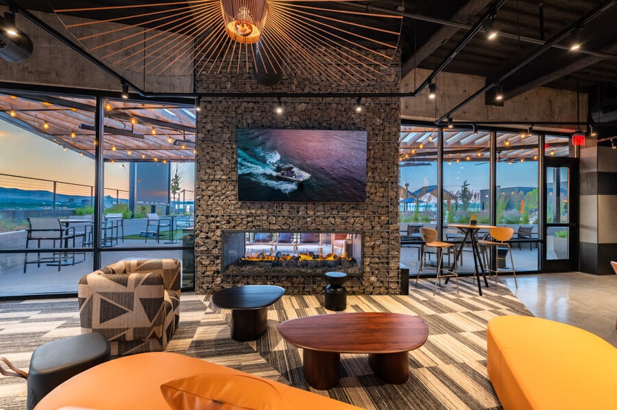 Atwood at RED in Reno, NV - Foto de edificio