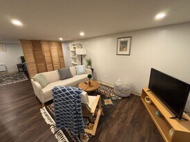 8316 49th Ave S in Seattle, WA - Building Photo